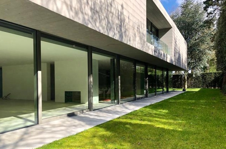 villa de luxe moderne off market suisse